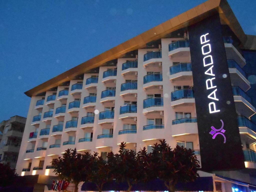 Parador Beach Hotel 阿拉尼亚 外观 照片